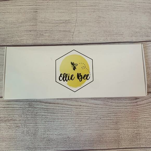 Macaron Boxes Set of 10 Clear with White Gold Tray Dessert Packaging 6.3x2x2 - Picture 3 of 10